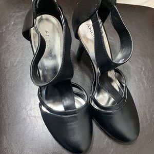 Andiamo black heel